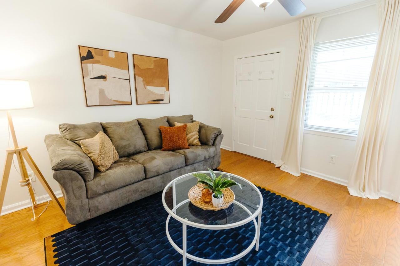 Centrally Located 2Br Overton Square Unit 2 Fast Wifi Free Parking Yes Pets Memphis Zewnętrze zdjęcie